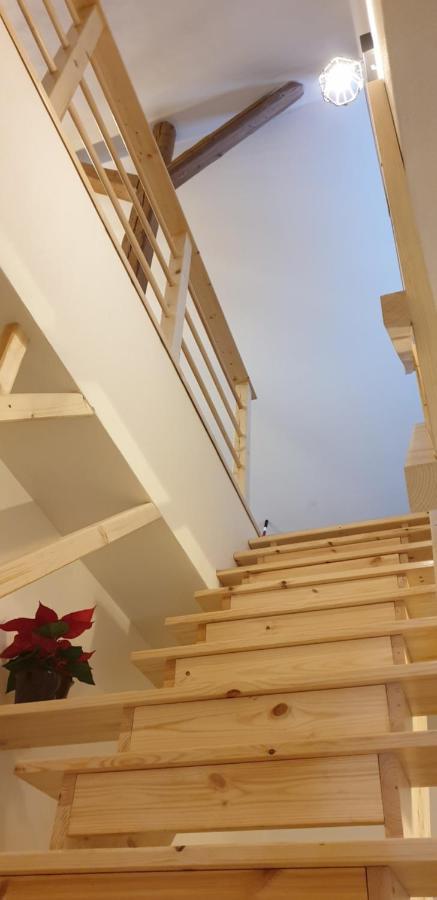 הַרָכוֹב Apartman Konirna מראה חיצוני תמונה